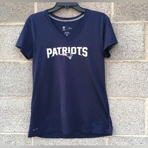 New England Patriots Nike T-Shirt Women's Medium NFL Blue Dri Fit Team Apparel